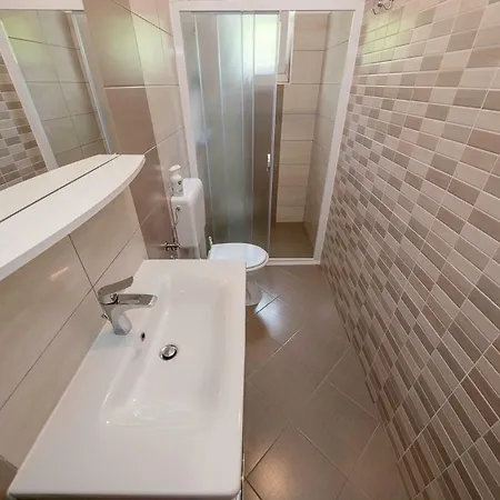 Apartman Jasmina Banjol Exterior photo