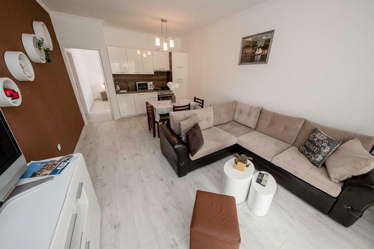 Apartment Jasmina *